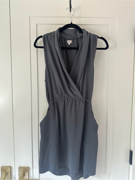 Wilfred Dresses & Skirts - Wilfred Sleeveless Wrap Dress with Pockets | Medium